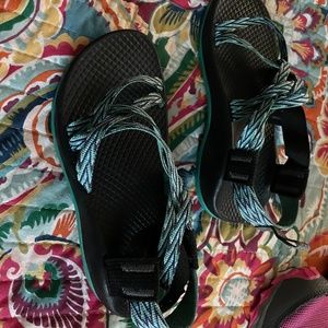 Kids Chaco shoes NWB